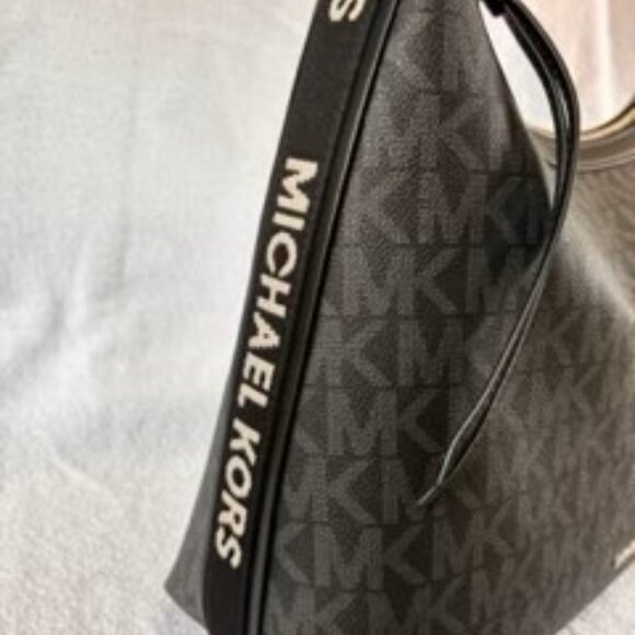 Michael Kors "large hobo" charcoal and black shoulder handbag NWT - Picture 2 of 7